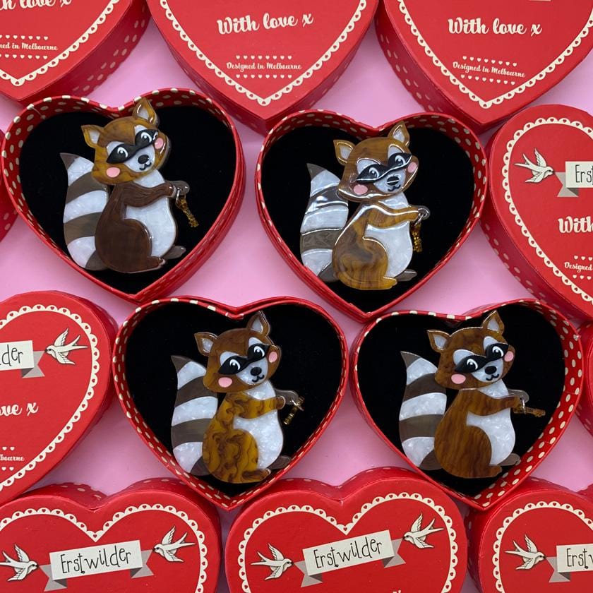 Erstwilder Love Bandit Brooch BH6986-9080