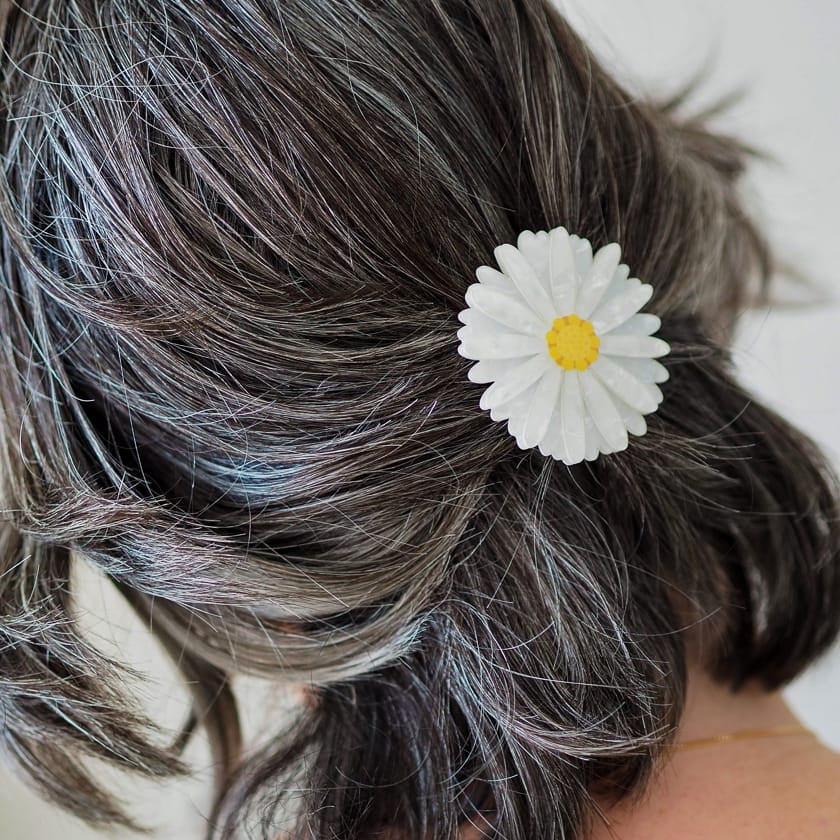 Cut-leaf Daisy Large Hair Clip – 1 Piece  -  Erstwilder  -  Quirky Resin and Enamel Accessories