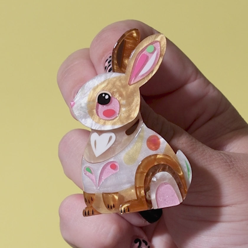 Maple the Bunny Brooch – Erstwilder