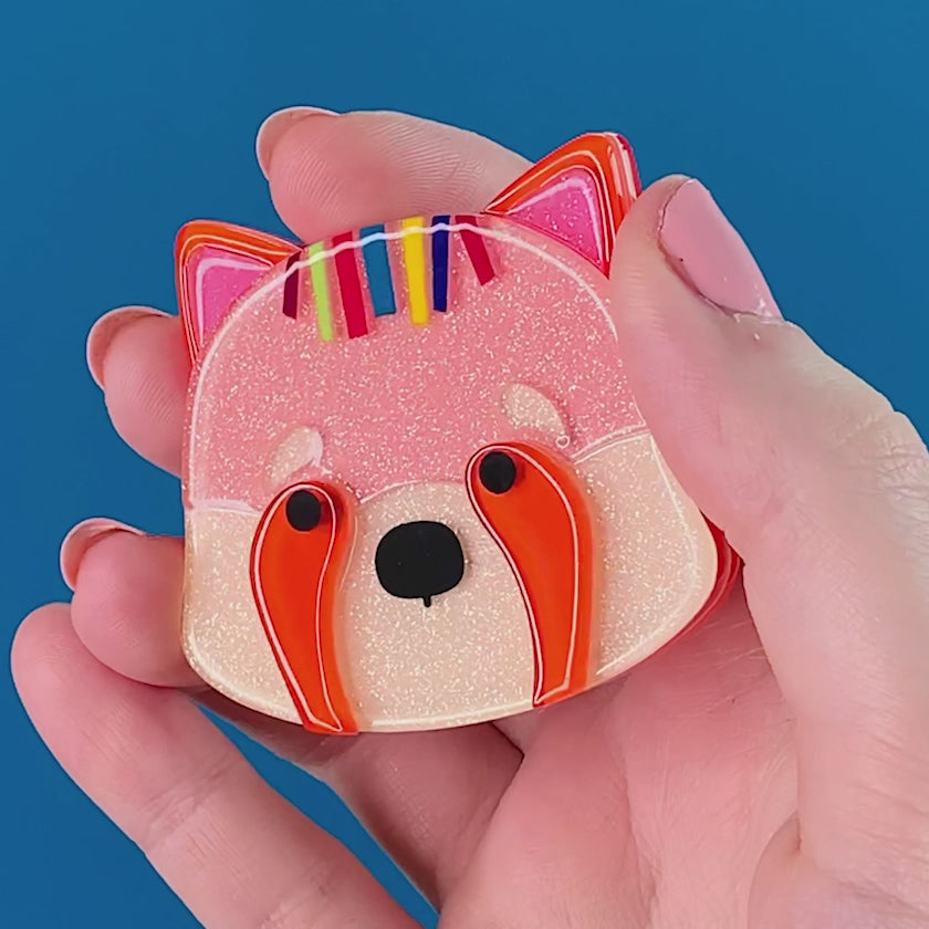 Rhonda The Red Panda Brooch – Erstwilder
