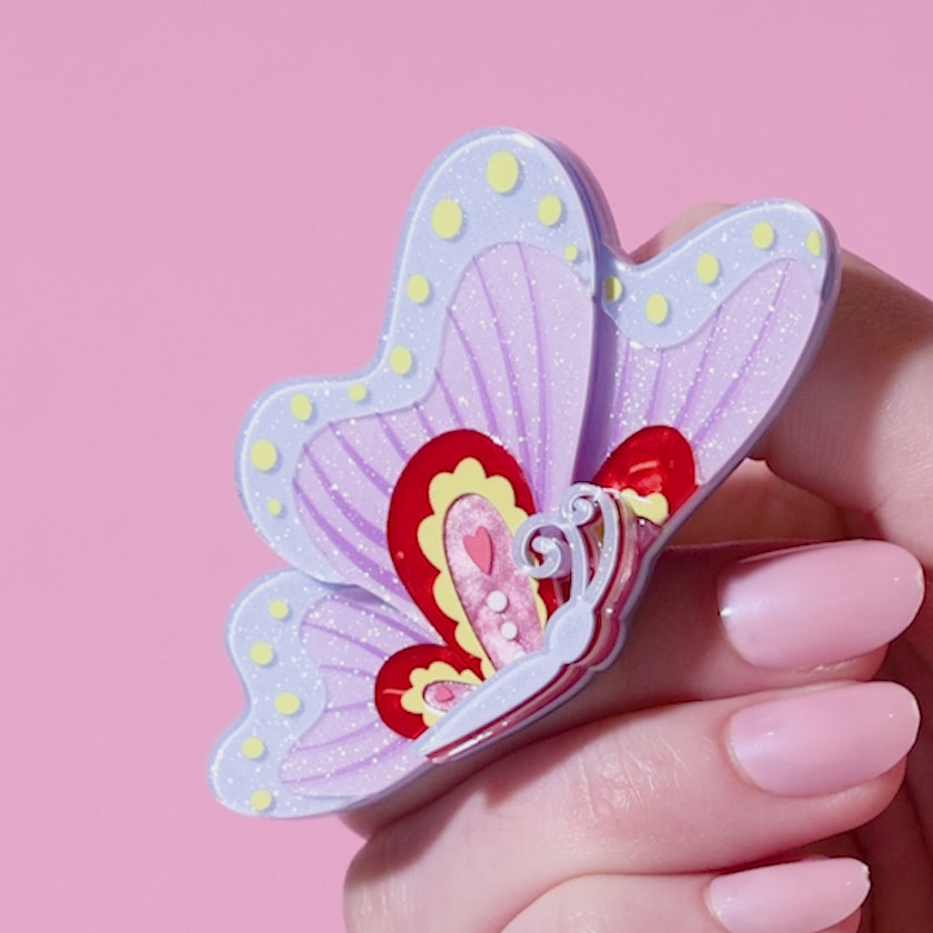 Hearts Aflutter Brooch – Erstwilder
