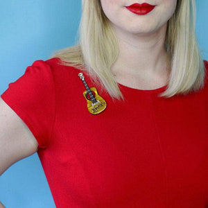 Erstwilder Celebrated Six String Brooch BH6266-9000