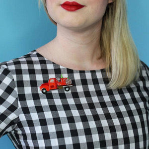 Erstwilder County Fair Chariot Brooch BH6264-6110