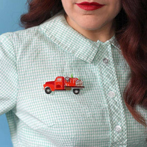 Erstwilder County Fair Chariot Brooch BH6264-6110