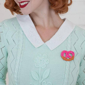 Erstwilder Heidi's Heavenly Treat Brooch BH6626-2090