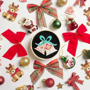 Erstwilder Mary's Bells Brooch BH6620-8001