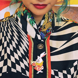 Erstwilder The White Rabbit Announces Brooch BH7558-8000