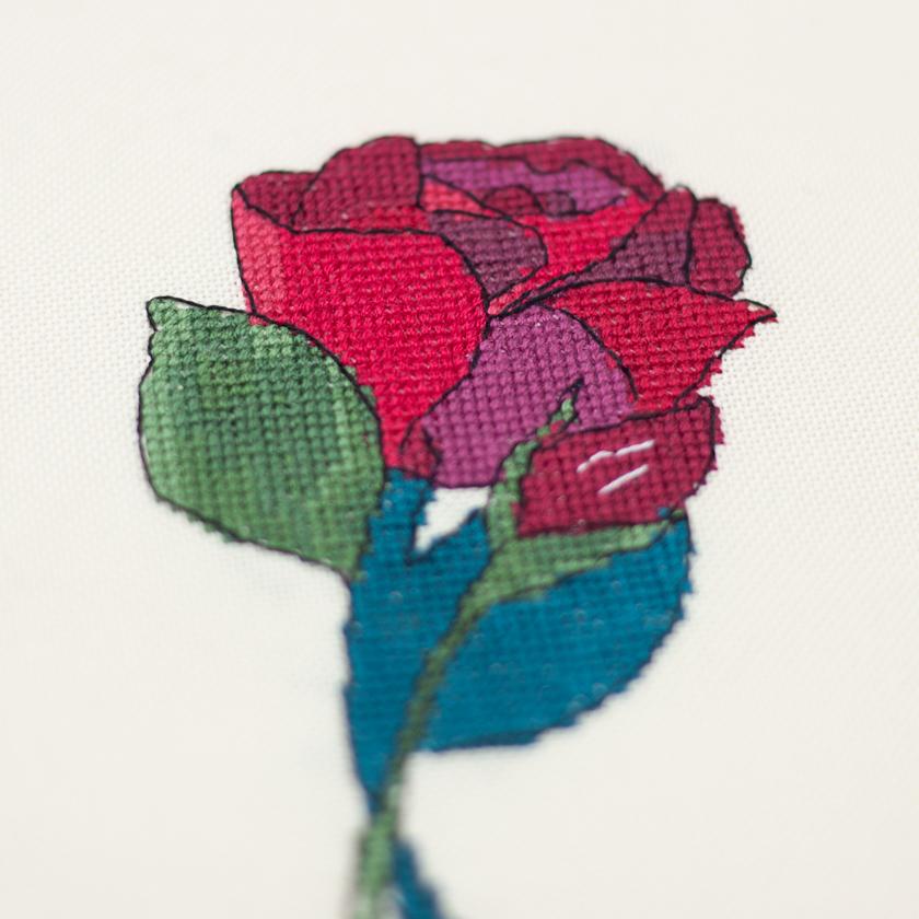 Erstwilder Budding Romance Rose Embroidery Pattern EM0002-1040