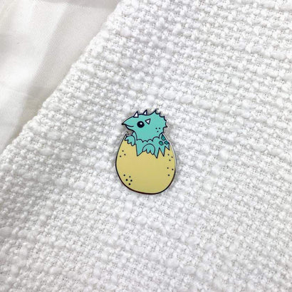 Erstwilder Cera Says Hello Enamel Pin EP0098-6743