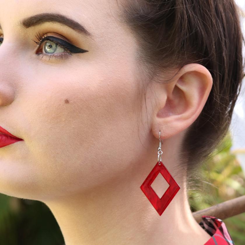Erstwilder Essentials Diamond Ripple Resin Drop Earrings - Red EE1003-RI1000