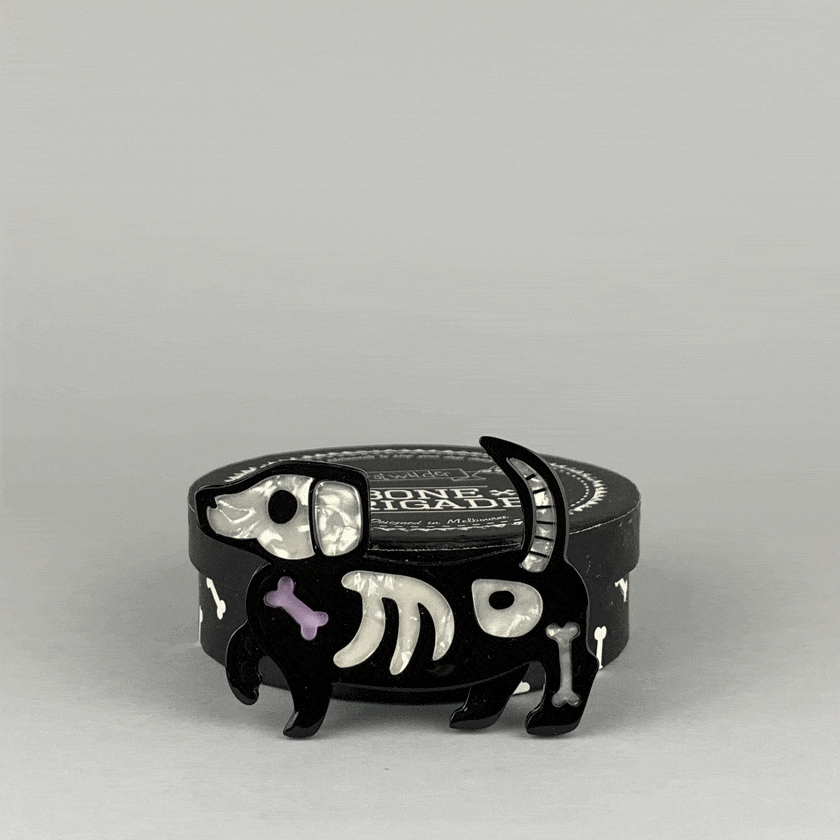 Erstwilder Doggo Darkness Brooch BH6751-8070