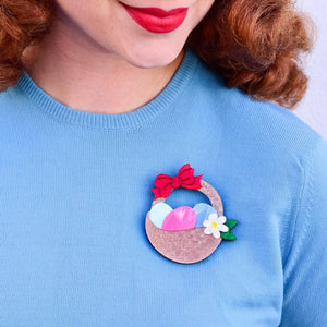 Erstwilder Egg Hunter's Hamper Brooch BH7002-9001