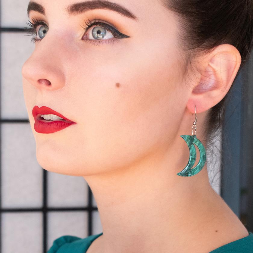 Erstwilder Essentials Crescent Moon Ripple Glitter Resin Drop Earrings - Emerald EE1006-RG4100