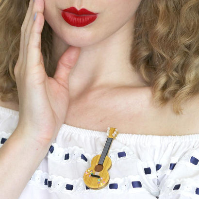 Erstwilder Flamenco Guitarra Brooch BH6821-9100