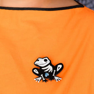 Erstwilder Haunted Hopper Brooch BH7136-7080