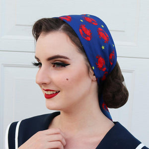 Erstwilder Huggable Decapod Head Scarf SC0027-3010