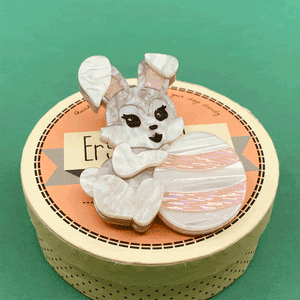 Erstwilder Kit & Egg Brooch BH7004-8092