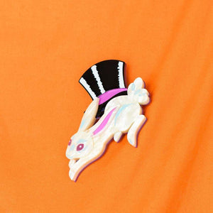 Erstwilder Hat Trick Brooch BH7118-7081