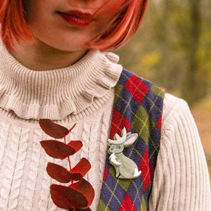 Erstwilder Stagbunny Brooch BH6769-7180