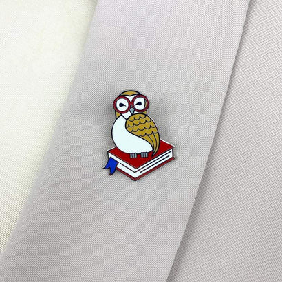 Erstwilder Studious Snow Owl Enamel Pin EP0083-1065