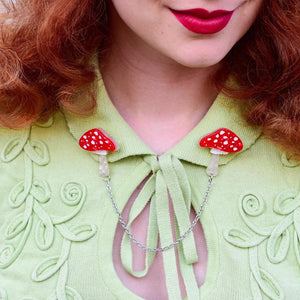 Erstwilder The Spore the Merrier Cardigan Clips BH7105-1080