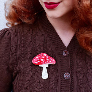 Erstwilder Well Spotted Brooch BH7102-1080