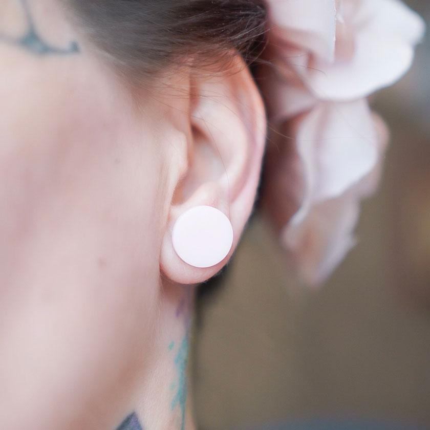 Erstwilder Essentials Circle Solid Resin Stud Earrings - Light Pink EE0004-SO2100