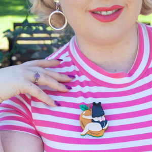 Erstwilder Mango Hug Brooch BH6836-6170