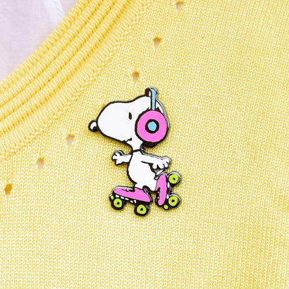 Erstwilder Snoopy On Skates Enamel Pin EP0082-8020