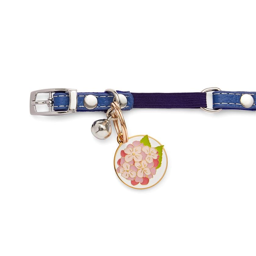 Erstwilder Heartfelt Hydrangea Enamel Pet Charm PET0006-2100