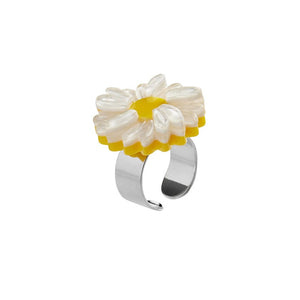 Erstwilder She Loves Me Daisy Statement Ring